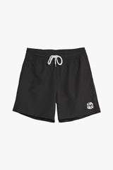 Maillot de bain noir Cynique. Coupe droite, logo discret, cordon blanc. Short de bain minimaliste et brut, pensé pour l’été et le flow.