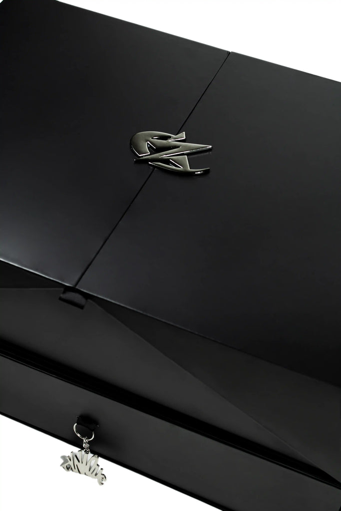 BOX 1 ENSEMBLE CY - PRÉCOMMANDE