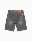 Jort gris en denim Cynique. Coupe large, patch cuir et broderie logo au dos. Short en jean brut et solide, taillé pour durer avec style.