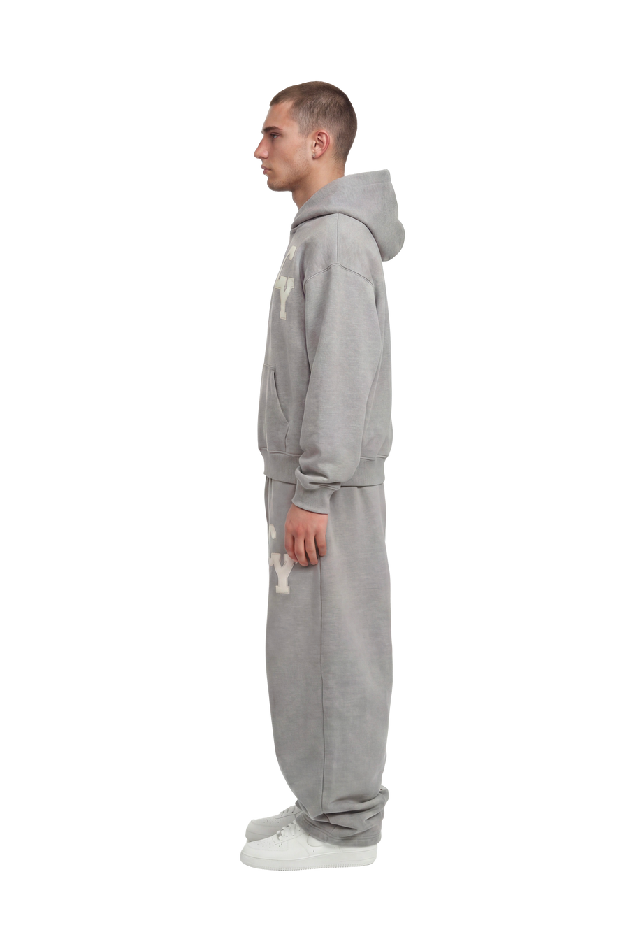 Hoodie CY porté
