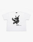 T-shirt blanc Cynique “Dog” — imprimé tête de chien style agressif et provocateur. Coupe oversize unisexe, streetwear inspiré de la rue et de l’attitude cynique.
